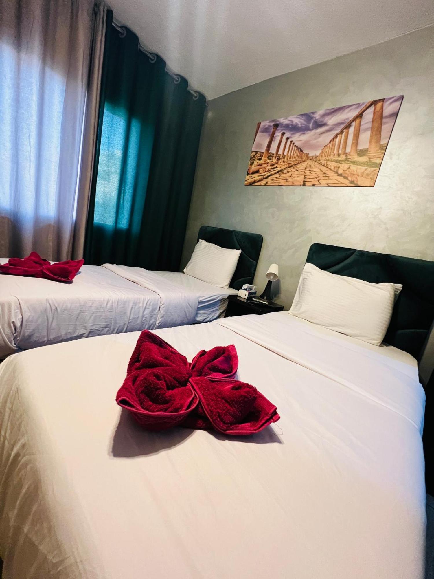 Sandra Hotel Amman Exterior photo